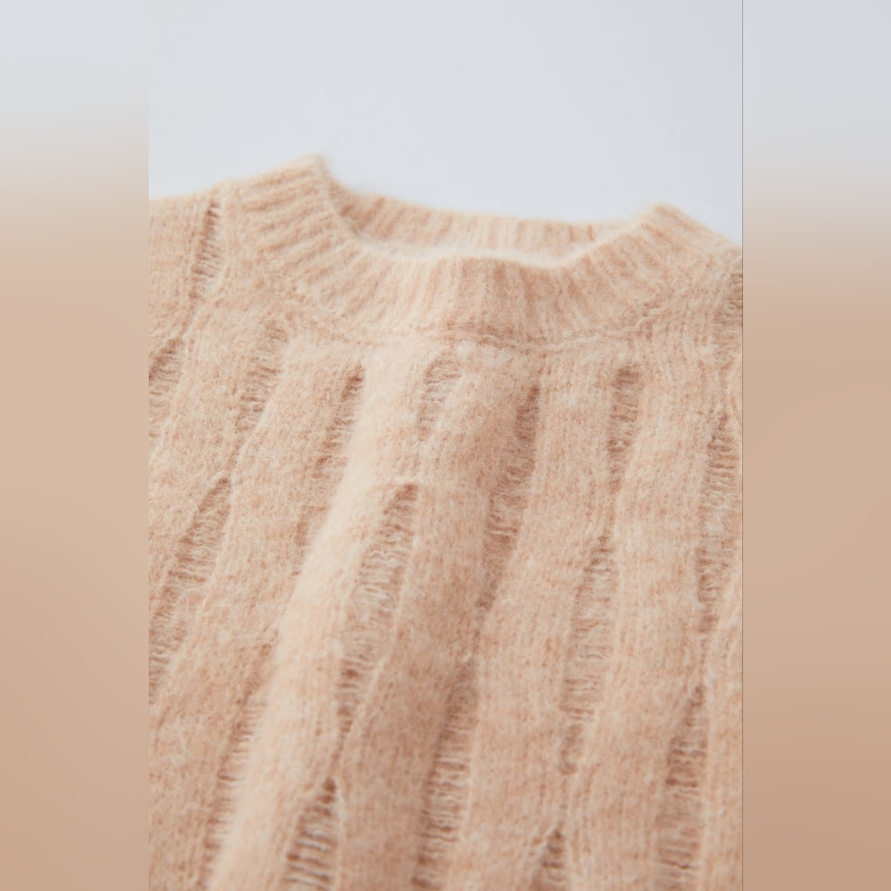 ZARA RIPPED SWEATER - Picture 3 of 3
